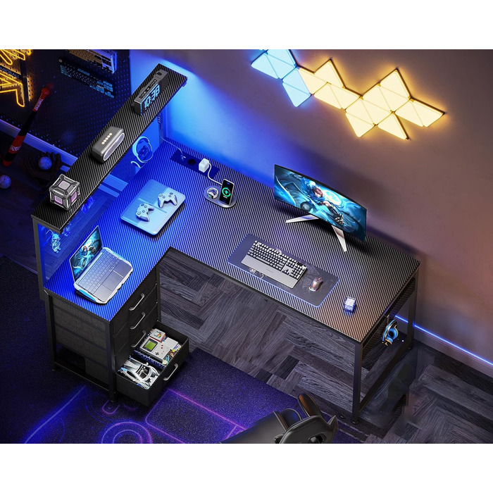 Ігровий стіл Coleshome зі світлодіодним підсвічуванням, 130 x 100 см, двосторонній ігровий стіл з шухлядами та розетками, кутовий стіл з відділенням для зберігання та полицями, чорний колір з вуглецевого волокна 130 x 100 см, чорний колір з вуглецевого во