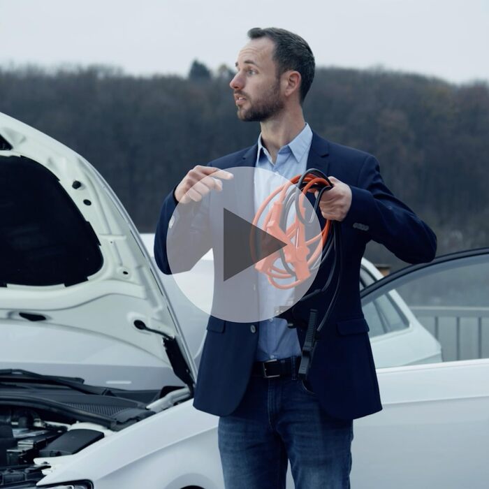 Зарядний пристрій Bosch C70, 10 ампер, з функцією крапельного заряду - Автомобільний зарядний пристрій для свинцево-кислотних, AGM