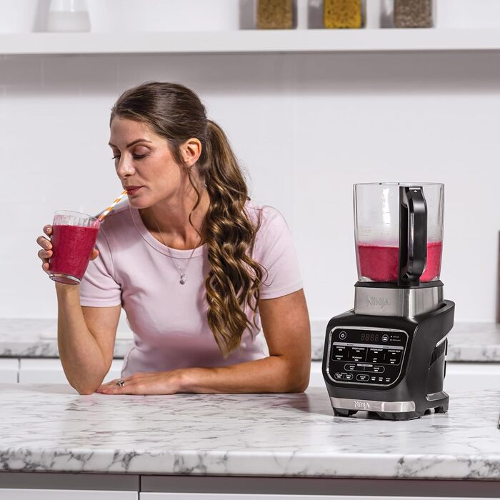 Блендер і супниця Ninja Foodi, 10 програм Auto-iQ, скляний глечик 1,7 л, гарячий і холодний блендер, вбудований нагрівальний елемент, тamp, програма очищення та щітка, 1000 Вт, чорний HB150EU