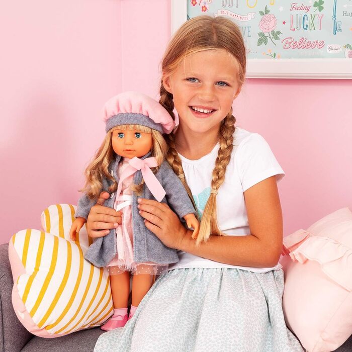 Функціональна лялька Bayer Design 94635AX Шарлін з волоссям і сплячими очима, говорить і співає 90 речень, 2 вірші і 8 пісень, 46