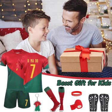 Футбольна форма для дітей, футбольна майка 7, футбольна футболка, шорти, футбольна форма для дітей із щитками для гомілок, шкарпетки та брелок для ключів для хлопчиків віком 8-9 років.
