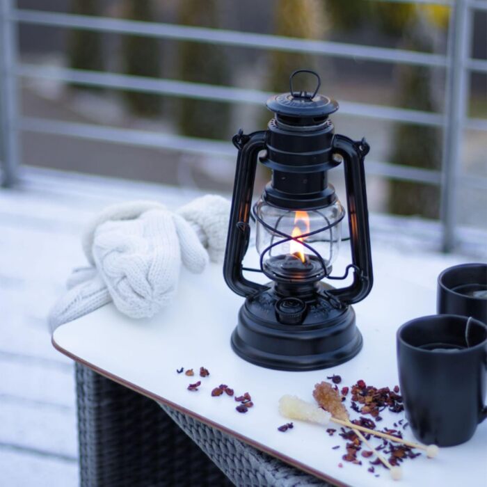Ліхтар Feuerhand Storm Baby Special 276 Matte Black - Для саду, кемпінгу та балкону - традиційна гасова лампа - з часом горіння 20 годин - Зроблено в Німеччині