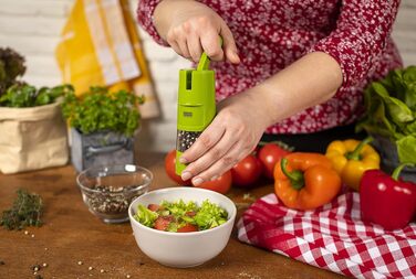 Подрібнювач з тріскачкою KUHN RIKON Salt Mill & Pepper Mill, ручний млин для спецій, зелений, регульований керамічний подрібнювач, пластик, 5,8 x 5,8 x 21,5 см