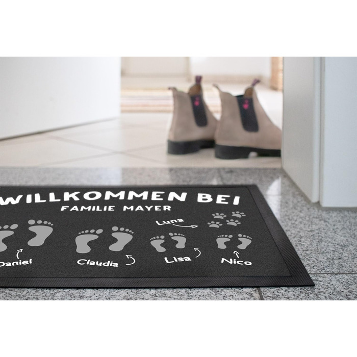 Килимок для дверей з іменем родини та індивідуальними відбитками ніг, нековзний та миється, білий, 60x40 см, відбитки ніг 1, білий